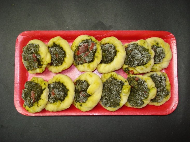 Spinach Tarts (Parve) - Click Image to Close