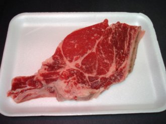 Club Steak (Bone)(0.6 lb) 28.99/LB