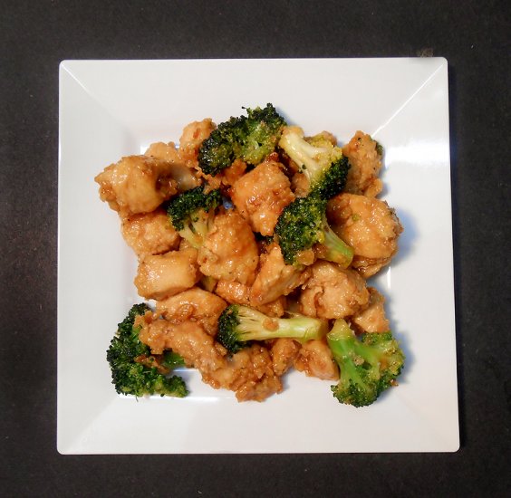 Chicken & Broccoli Stirfry (16.99/lb) - Click Image to Close