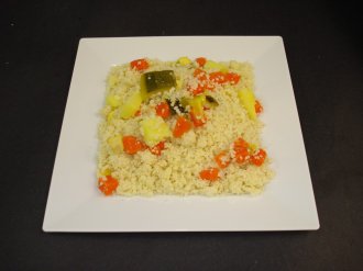 Couscous w/ vegetables and chicken (6.99/lb)