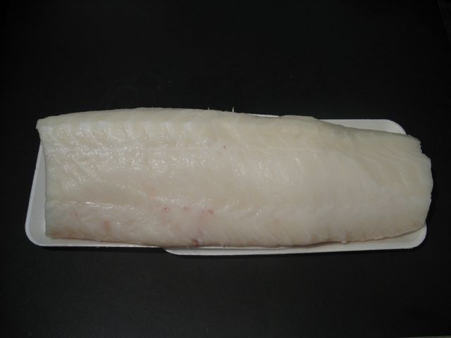 Chilean Sea Bass Fillet/$33.99/lb - Click Image to Close